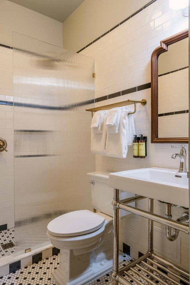 King Suite interior